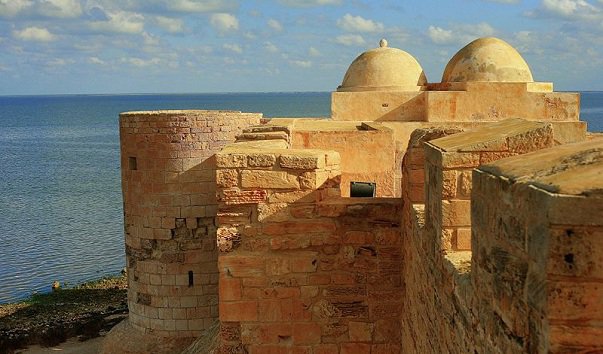 Крепость Бордж эль-Кебир в Тунисе