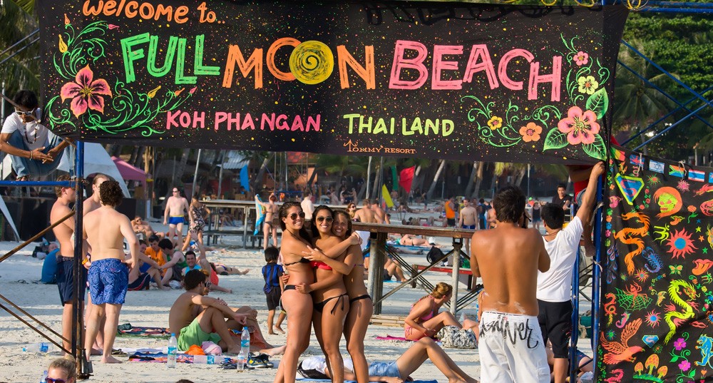 Full Moon Party – вечеринка в полнолуние на берегу Тихого океана